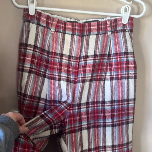NWT J. Crew | Nello Gori Vintage Plaid Tapered Leg Wool Pant Size 6P - Picture 4 of 13